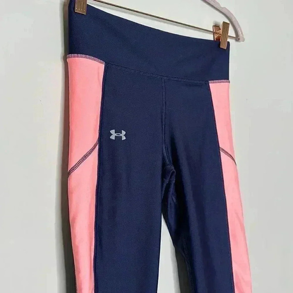 Under Armour Women's Fitted Crop Leggings Blue Pink Size small - Picture 4 of 12